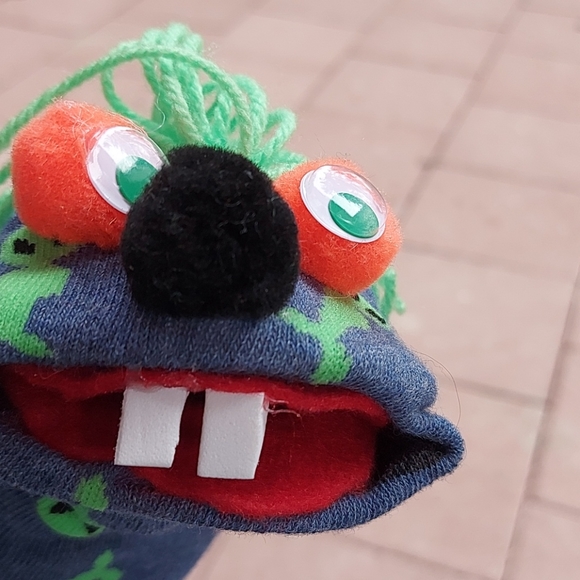 Hand made puppet - Picture 4 of 4